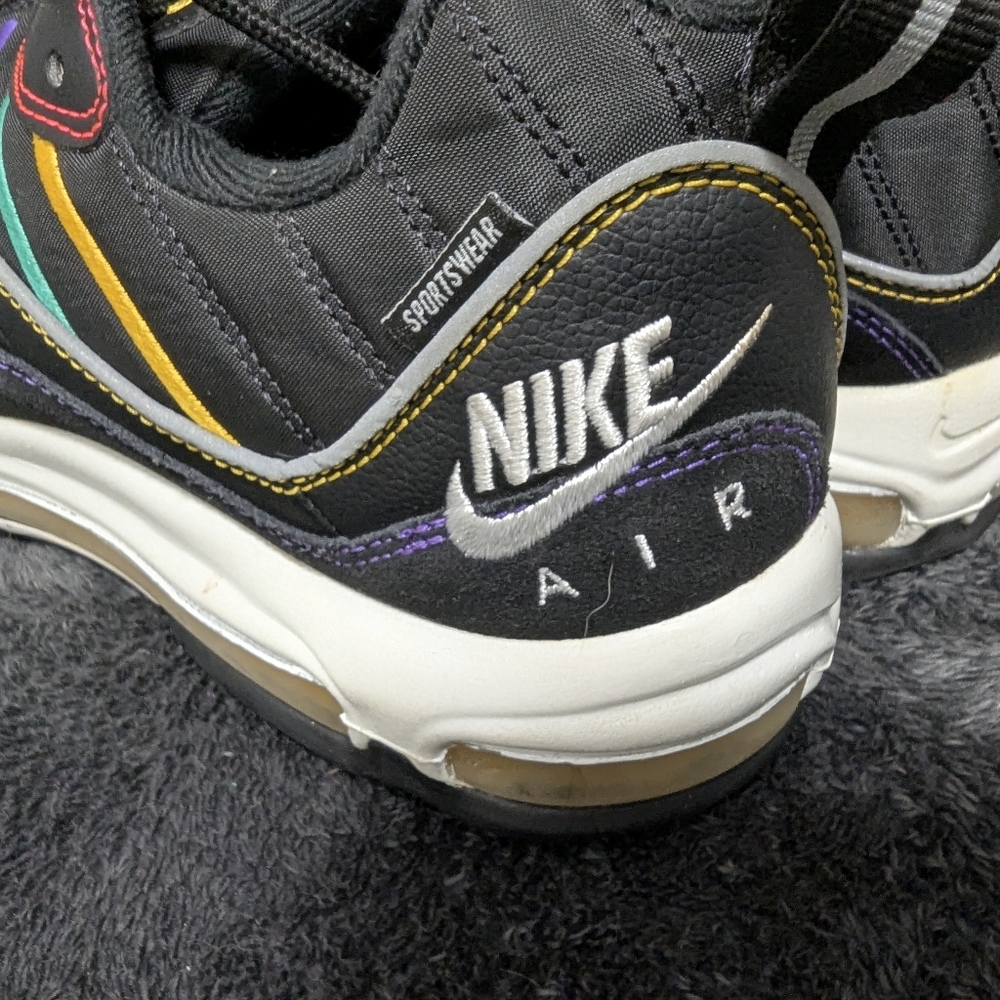 NIKE AIR MAXES size 12... 98 - Picture 3 of 13